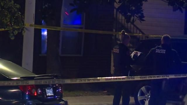 Man shot at Raleigh apartment complex near Capital Boulevard