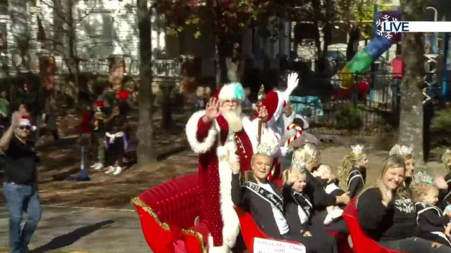 You better watch out: Santa arrives at Raleigh Christmas Parade 🎅