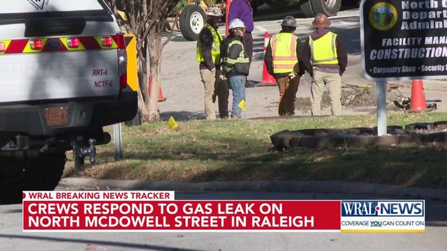 Crews respond to gas leak on North McDowell Street in Raleigh 