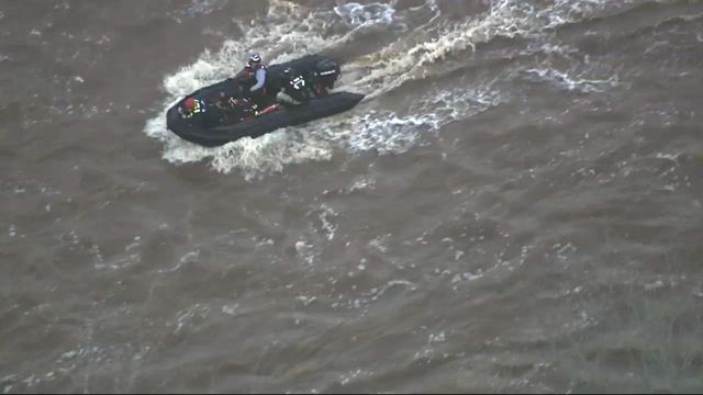 One boater missing after water rescue on Cape Fear River saves four people