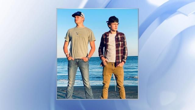 Matthew Haynes (right) died Thursday in a suicide at his off-campus house, according to friends. Photo courtesy of Jonathan Roberts.