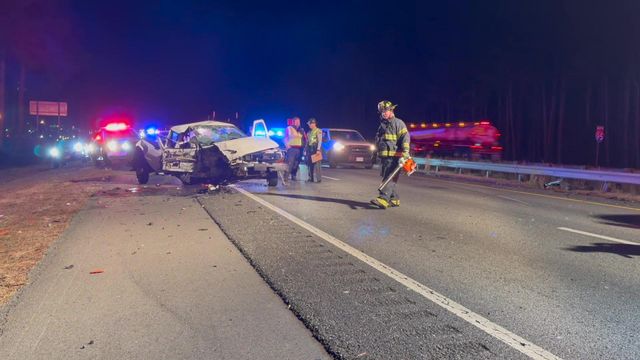 Six injured in wrong-way crash on I-95