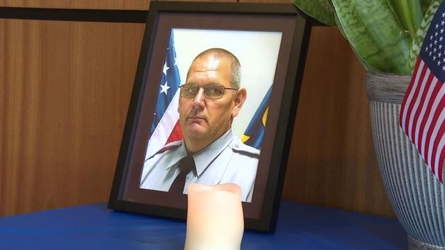 Community mourns fallen Harnett County Deputy Chris Johnson