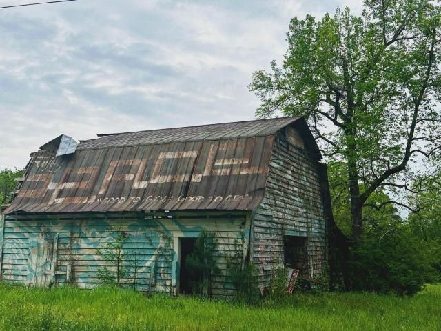 tobacco barn cameron tx Hidden murals: Abandoned tobacco barns have secret artwork from decades ago  :: WRAL.com