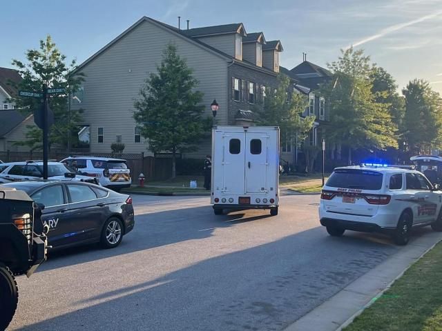 Cary Police and Emergency Workers Safely Take a Man Suffering A Mental Health Crisis