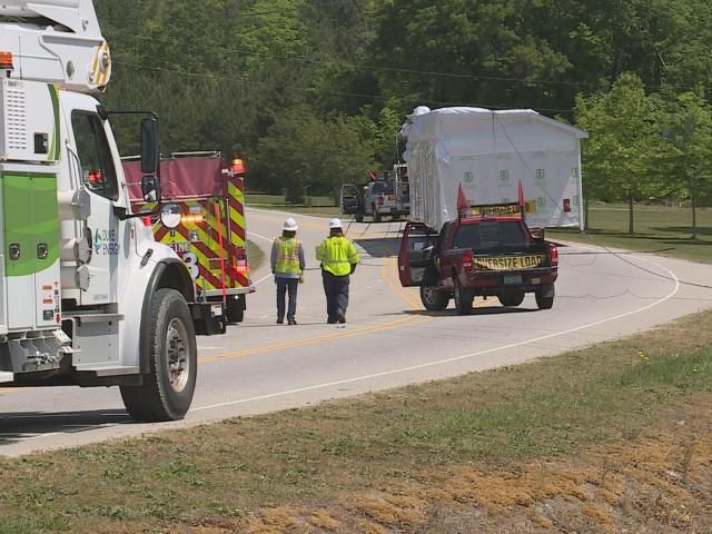 Too tall: House on flatbed truck brings down powerlines, closing Wendell Falls Parkway – WRAL News