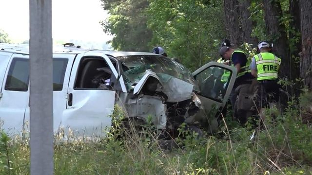 Man dies in crash on I-95 in Johnston County