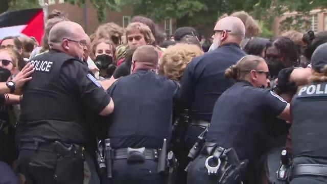 UNC Campus Police clear protesters out of Polk Place