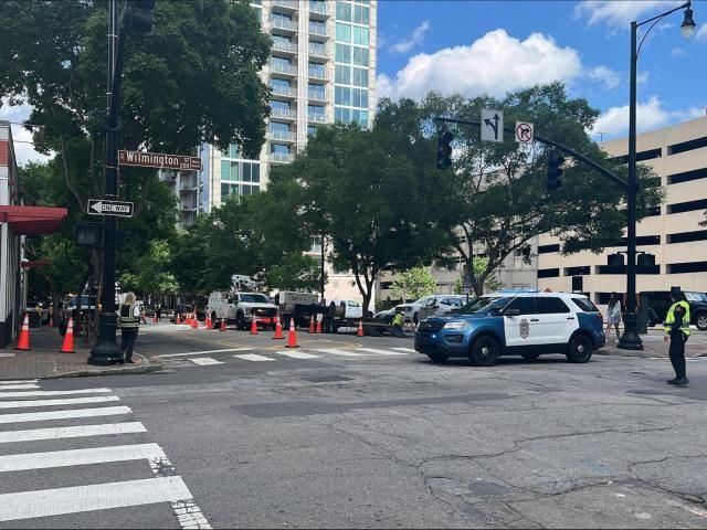 Traffic signals regain power around downtown Raleigh after outage