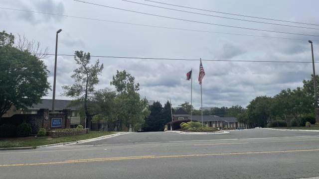 Man killed, 3 others shot at Duke Manor apartments in Durham