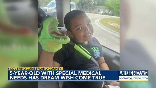 Elijah Goins suffers from congenital adrenal hyperplasia, which causes his bones to develop like he's a 10-year-old boy.
