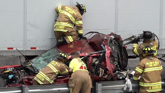 Tractor-trailer collides with other cars on US 70 in Johnston County