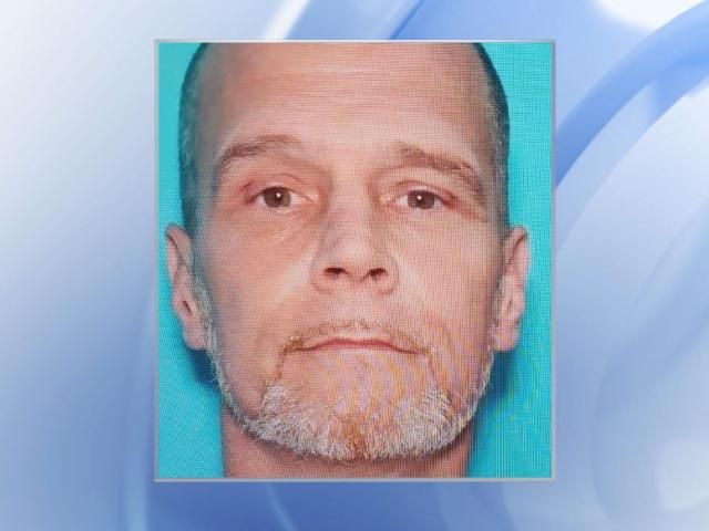 Manhunt Underway: Lee County Deputies Looking For Suspect Who Fled 