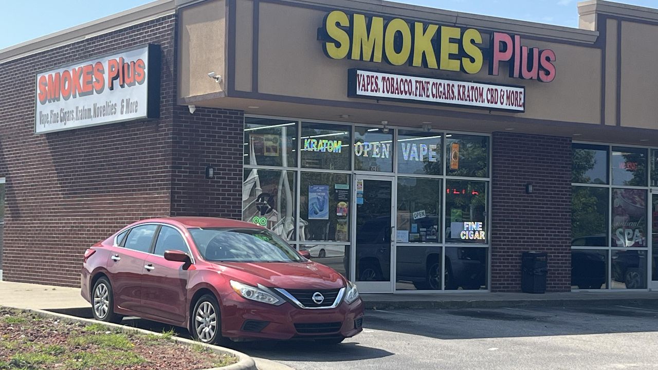 elfbar nachfüll pod läuft aus Vape shops said a flavor ban would end them. Coronavirus has only made  things worse main image 0