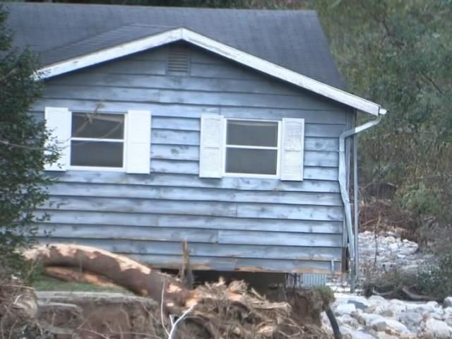 被飓风海伦的洪水摧毁的北卡西部餐厅：当地的地标性建筑消失了