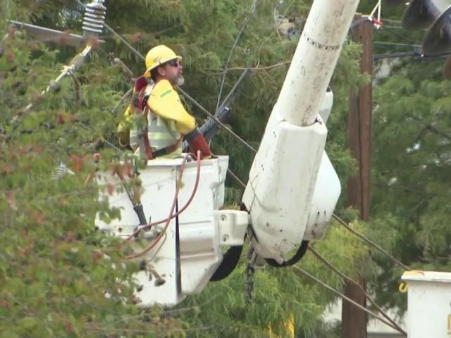 北卡西部地区停电超过110万次，目前烟囱岩的电力仍在恢复中