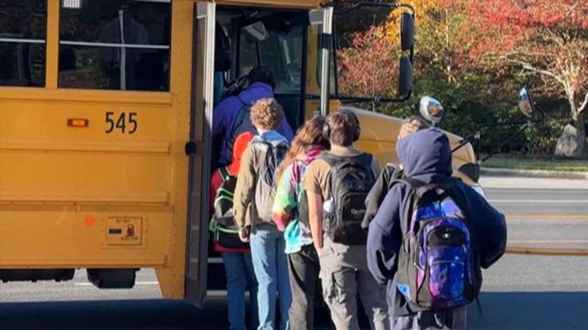 Buncombe County students back to class