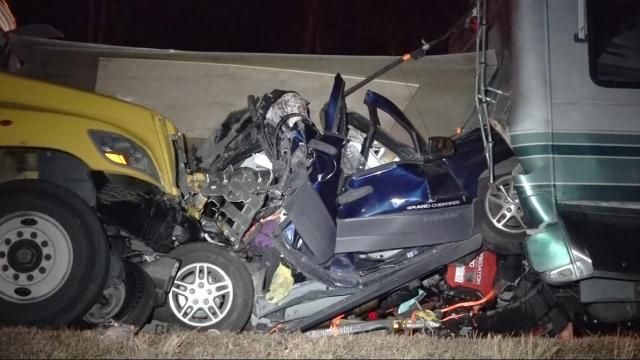 Box truck crashes into RV filled with more than two dozen snakes on I-95 in Wilson County