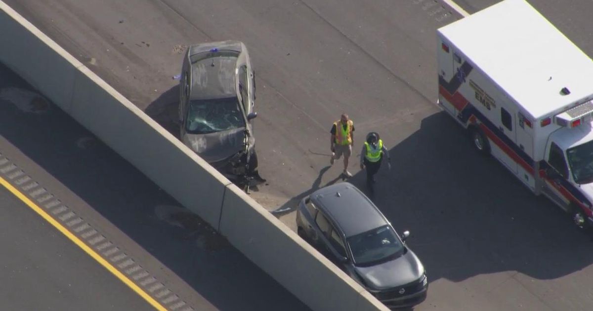 Multi-car crash blocks I-40 in Johnston County at NC 42, creating miles of delays :: WRAL.com