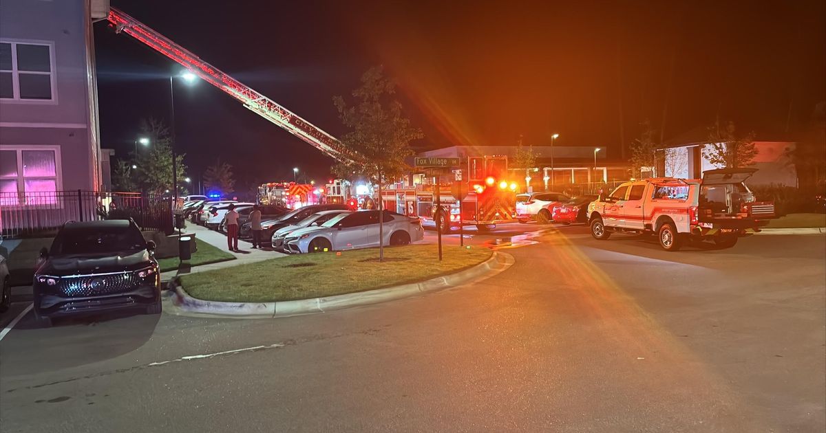 No one injured in deck fire at northeast Raleigh apartment :: WRAL.com