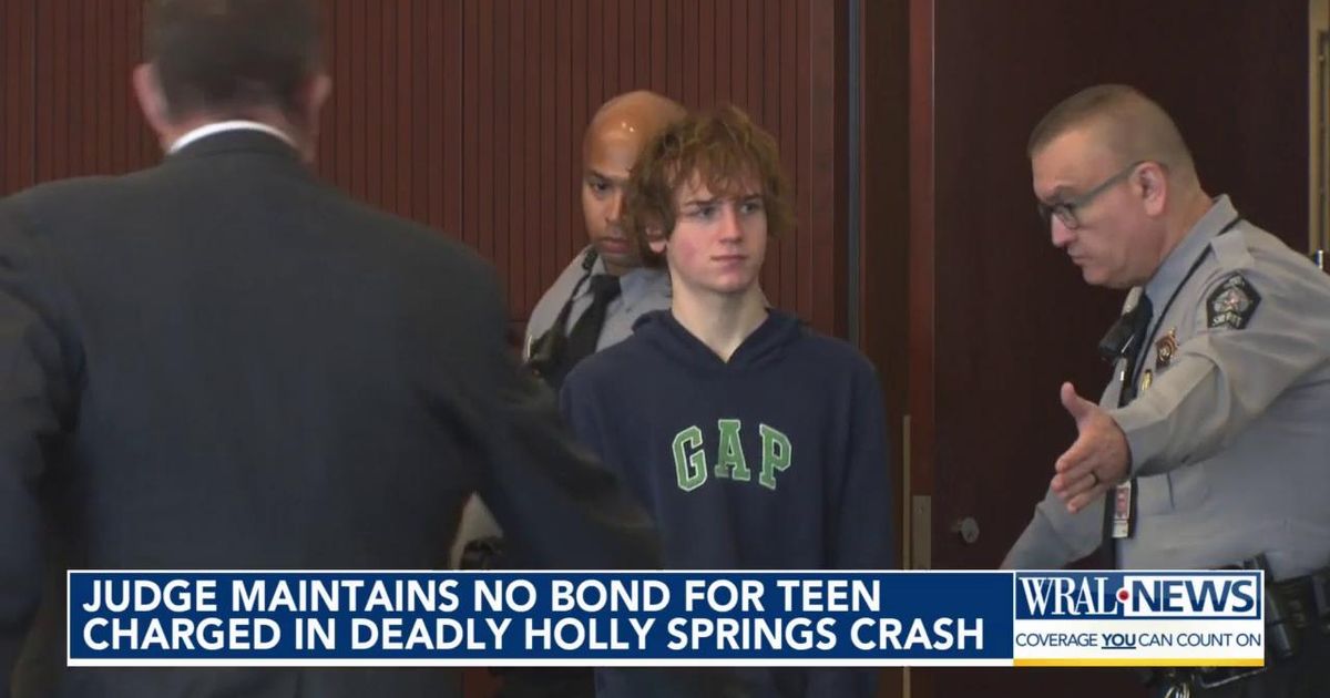No bond for teen driver charged with murder, DWI in Holly Springs crash ...