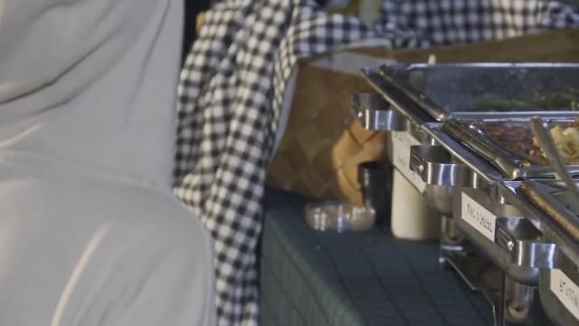 Durham catering company gives free Thanksgiving meals to the community