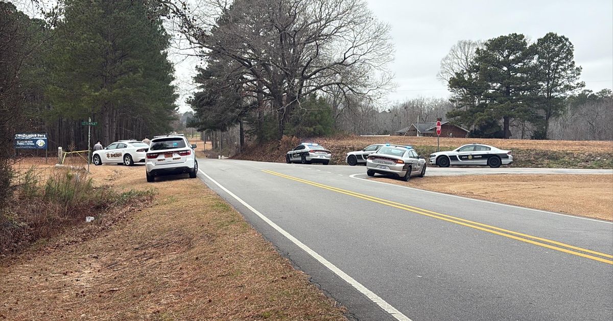 Two teen runaways arrested after high-speed chase, manhunt in Johnston County