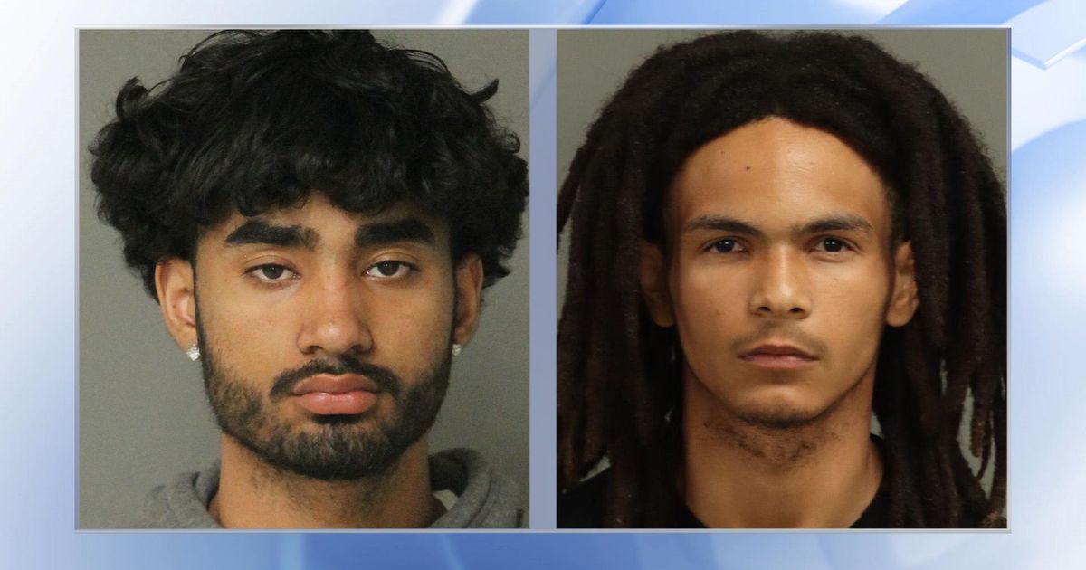 2 men on the run after police say one shot at officer on Raleigh's New Bern Avenue