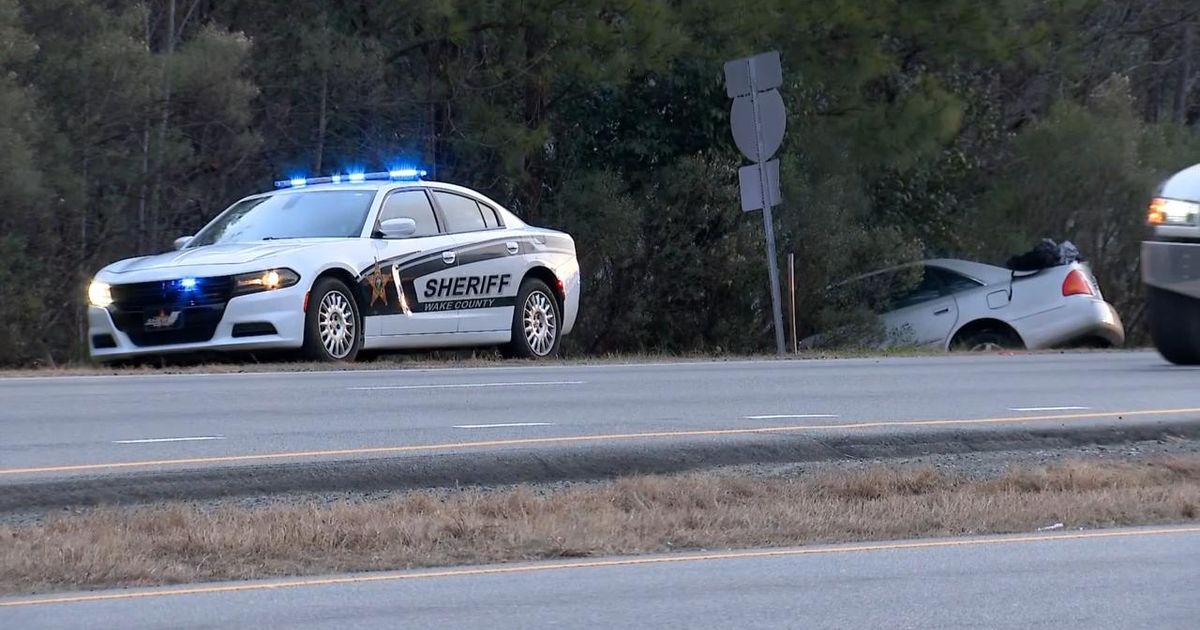 Two men sought after chase that ended in crash on US-70