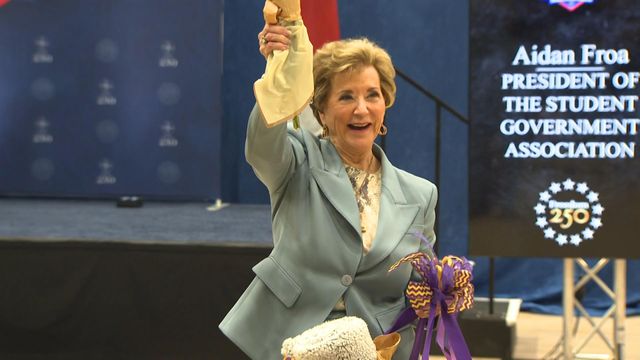 US Secretary of Education visits Cumberland County School District