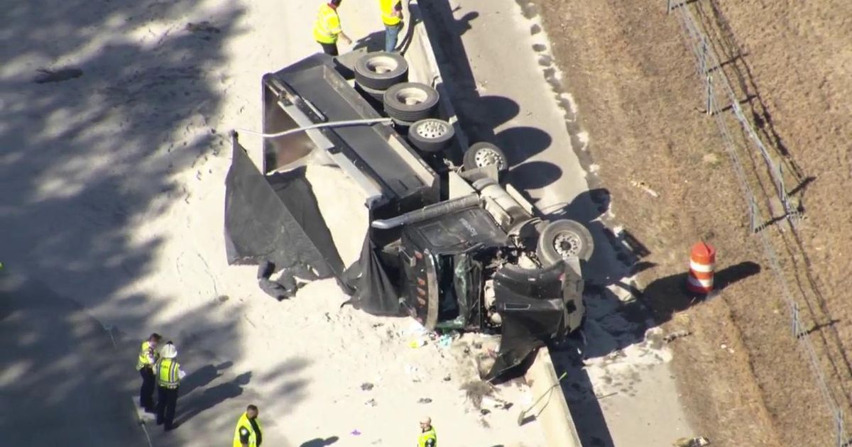 Truck overturns: Crash closes I-540 East near Knightdale Boulevard in Knightdale