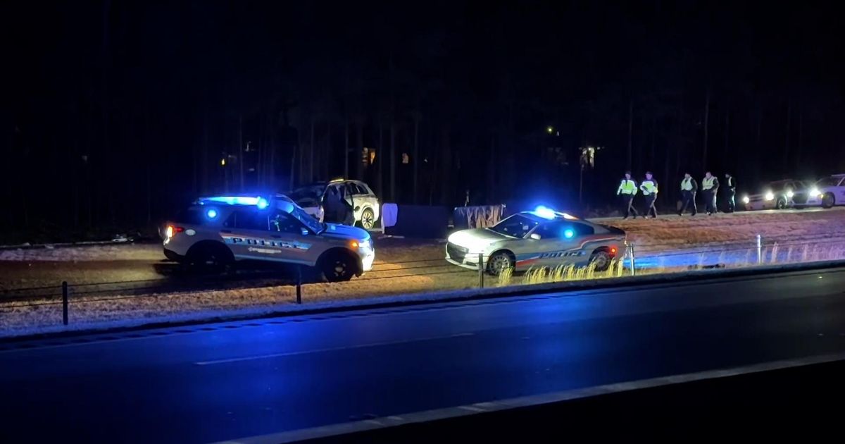 Police: Man killed in Fayetteville head-on crash after driver was going in wrong direction