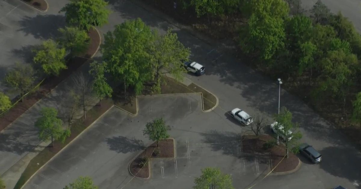 Police investigating shooting at Raleigh's Triangle Town Center mall