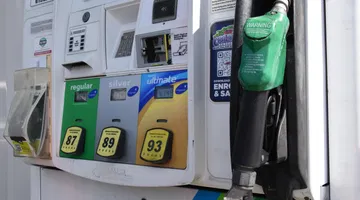 Trump says he'll suspend federal gas tax to fight high prices across ...