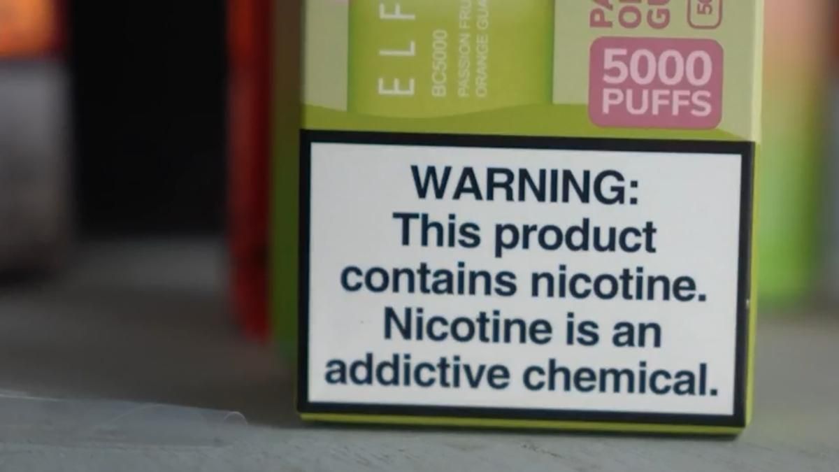 elf bar vape uk Underage Kids Are Getting Vapes These Ways main image 1