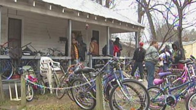 Durham kids receive bikes