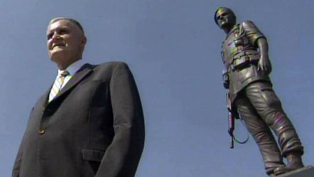 Web only: Gen. Shelton honored with statue