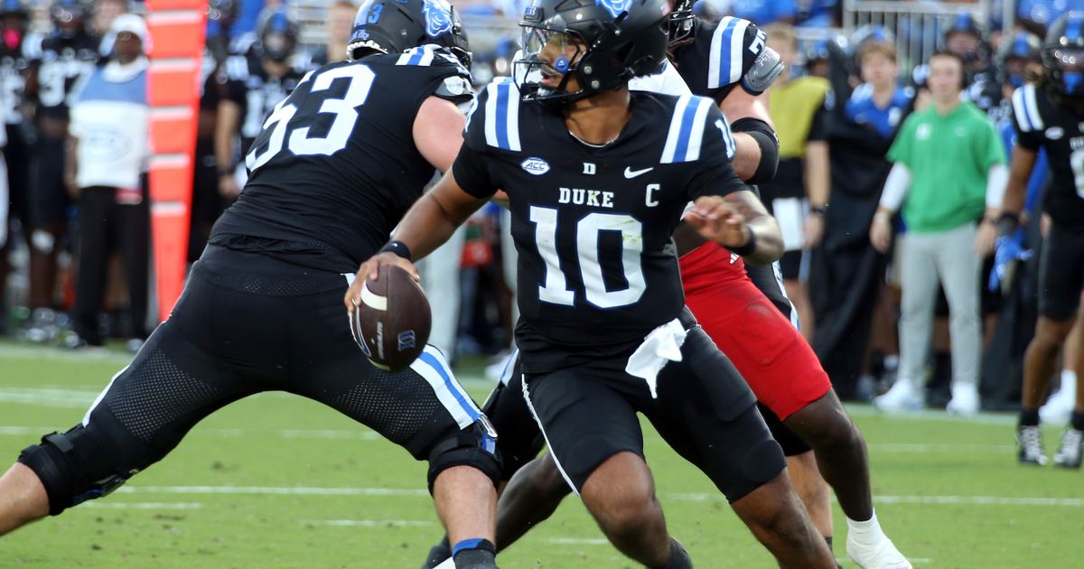 Duke sues QB Darian Mensah to keep him from transferring