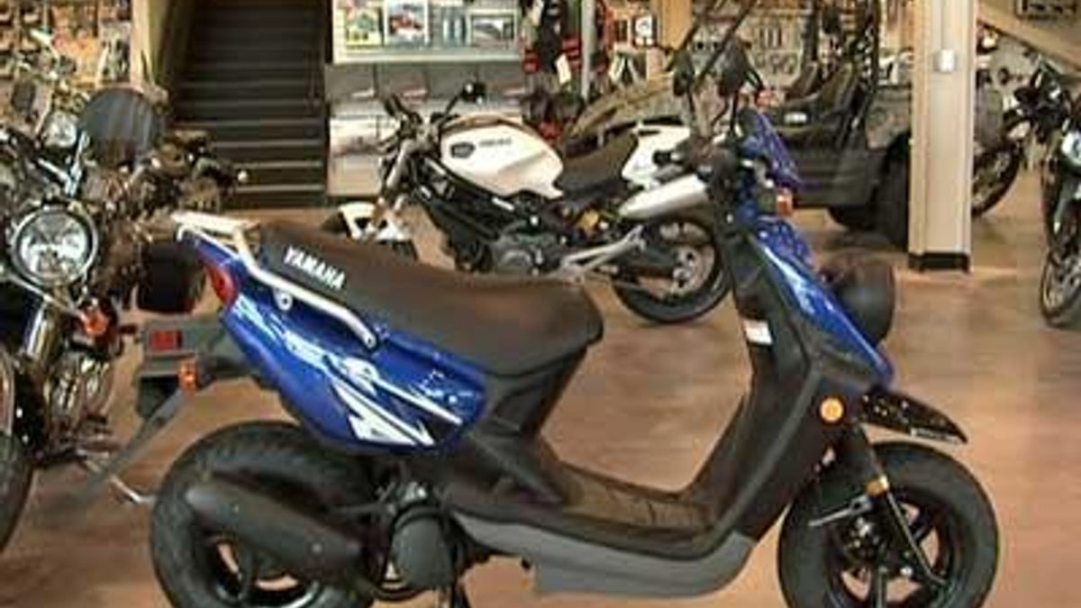 Scooters and mo-peds could soon require a license