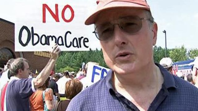 Rally wraps up campaign against health overhaul