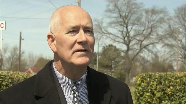 Ex-investigator impressed by case built against former Charlotte mayor