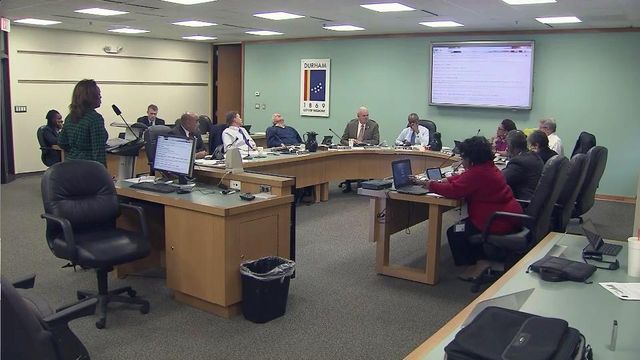 Groups ask Durham council to support immigrant children