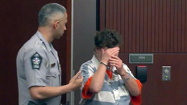 Repeat drunk driver hides face in court