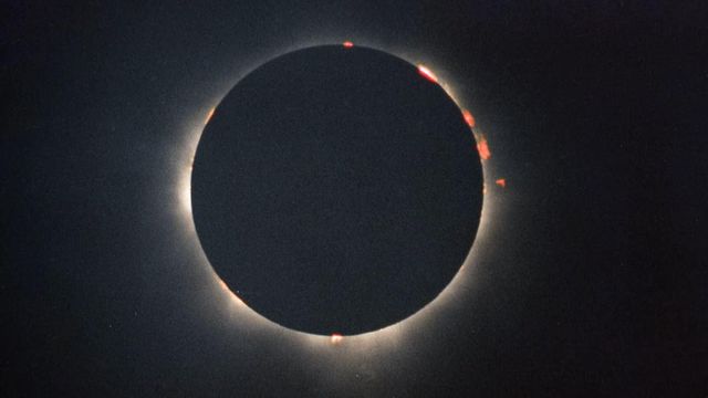 Tips from eclipse photographer: How to take best sun photos