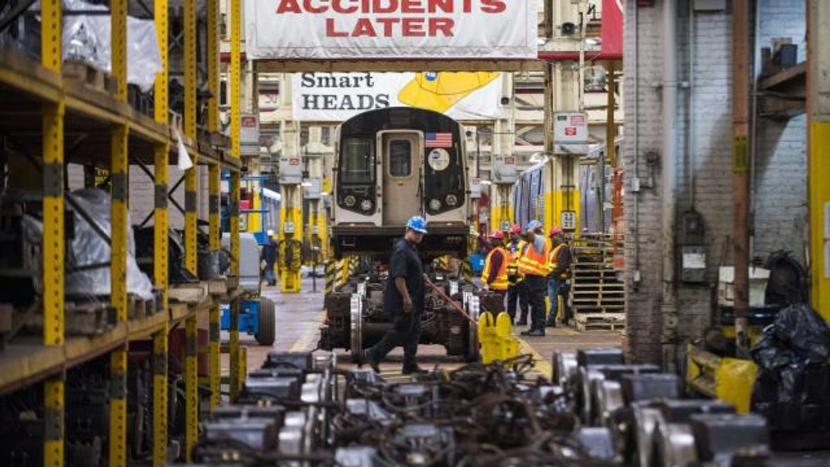 How Cuts in Basic Subway Upkeep Can Make Your Commute Miserable