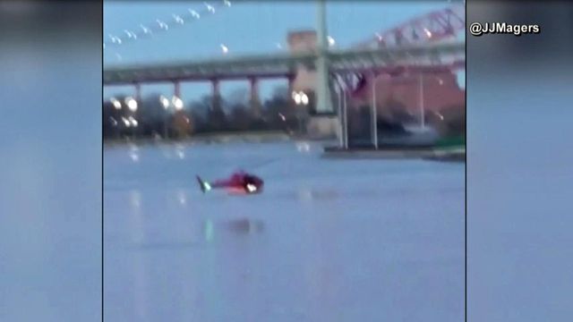 Two killed, 3 injured when helicopter crashes into East River  