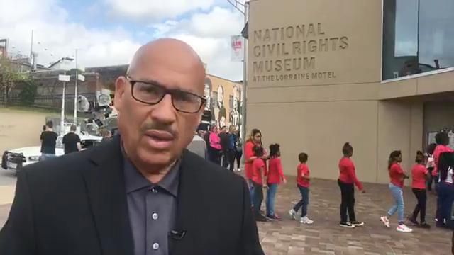 Gilbert Baez marks Memphis' place in civil rights history