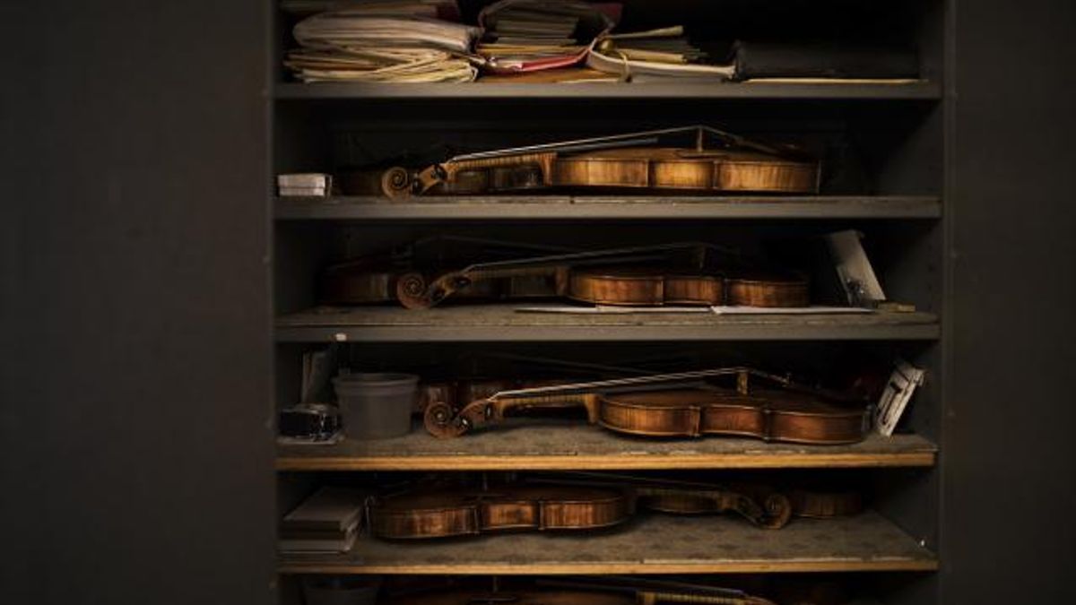 Caring for Violins, Broken and Prized