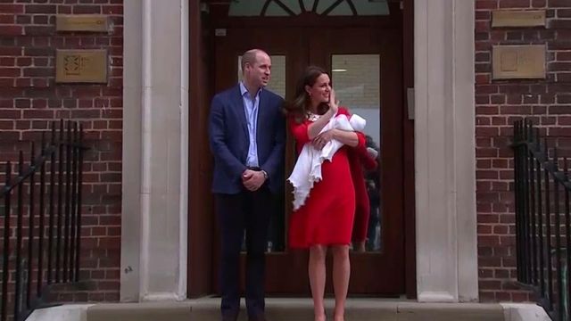 Prince William, Duchess Kate show off new royal baby