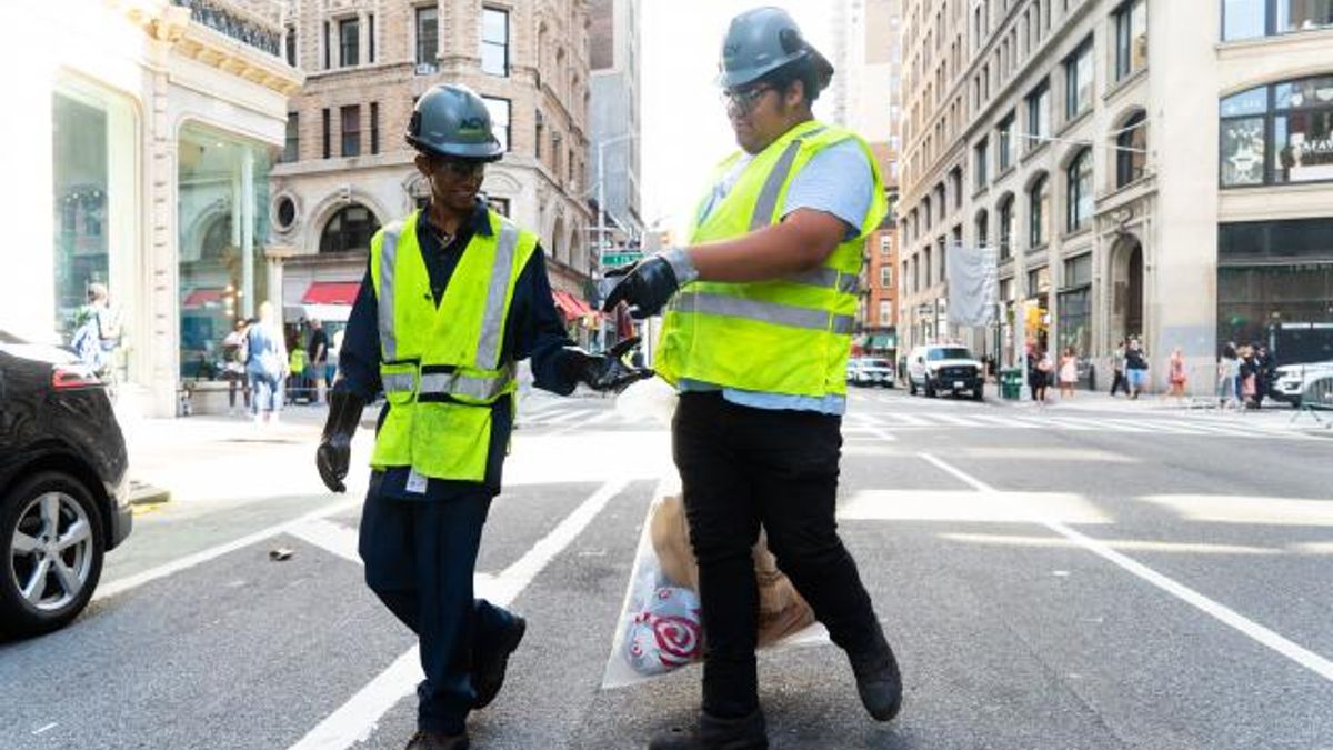 After a Steam Pipe Explosion, Uncertainty